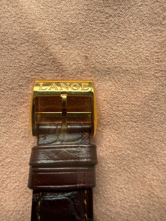 ランゲ＆ゾーネ ランゲ1 （高級時計）の商品画像 - 査定依頼日：2026年3月6日 - 最高査定価格：3,500,000円