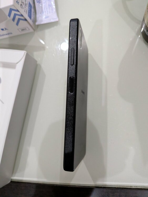 Xperia Ace Ⅲ シリーズ docomo （スマホ）の商品画像 - 査定依頼日：2026年2月15日 - 最高査定価格：3,000円