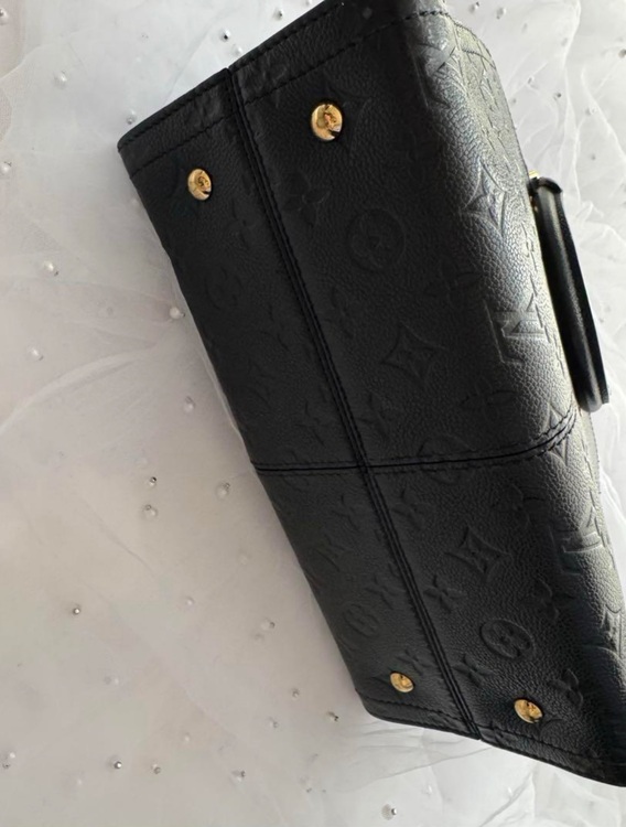 ルイヴィトン モノグラム （ブランドバッグ）の商品画像 - 査定依頼日：2025年6月3日 - 最高査定価格：200,000円