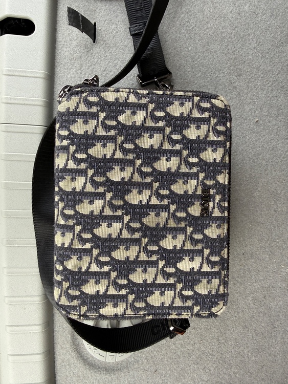 ディオール  （ブランドバッグ）の商品画像 - 査定依頼日：2026年2月20日 - 最高査定価格：80,000円