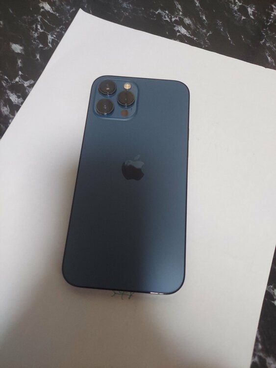 iPhone12128GB（スマホ）の商品画像 - 査定依頼日：2026年4月22日 - 最高査定価格：28,000円