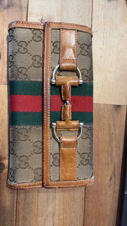 グッチ  （ブランドバッグ）の商品画像 - 査定依頼日：2025年10月13日 - 最高査定価格：3,000円