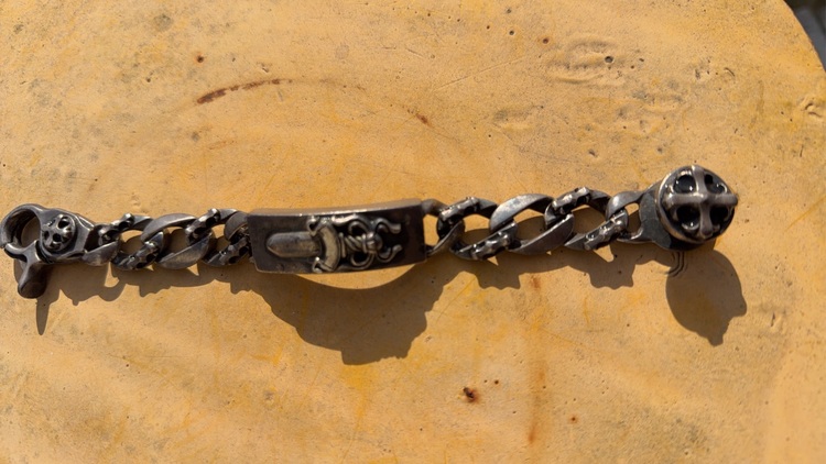 クロムハーツブレスレット（古着・ファッション）の商品画像 - 査定依頼日：2025年11月24日 - 最高査定価格：100,000円