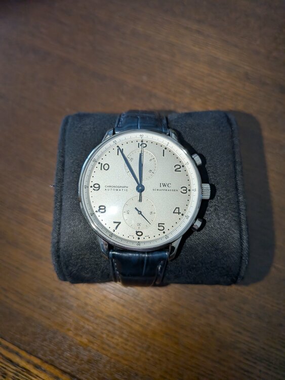 IWC ポルトギーゼ （高級時計）の商品画像 - 査定依頼日：2026年1月8日 - 最高査定価格：550,000円