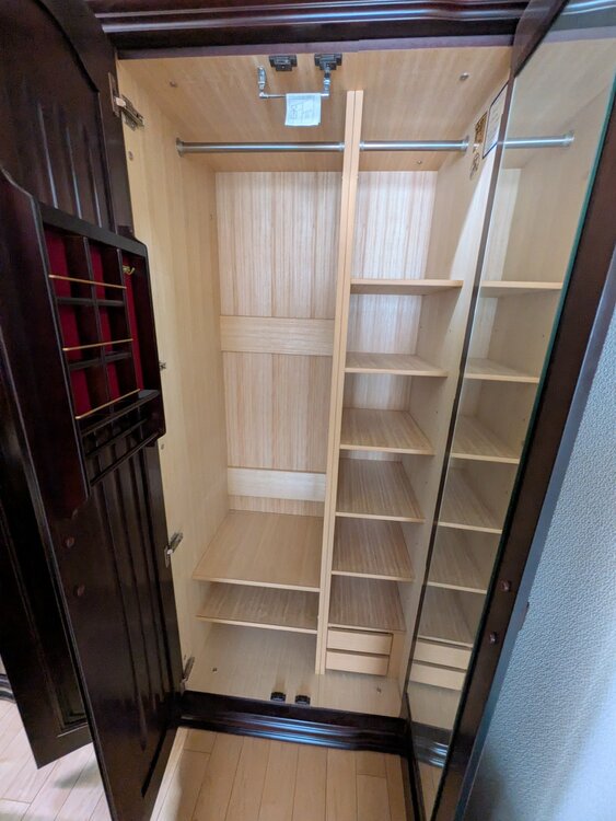 婚礼タンス（美術品・骨董品）の商品画像 - 査定依頼日：2026年9月19日 - 最高査定価格：5,000円