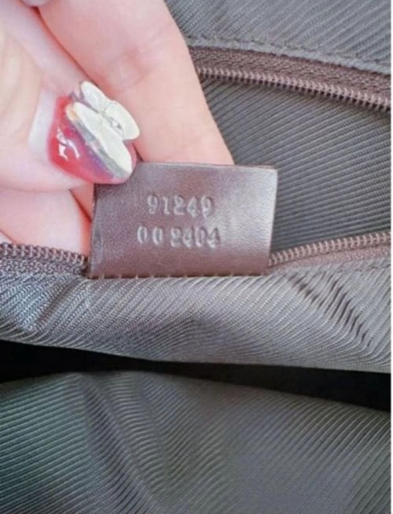 GUCCI トートバッグ（ブランドバッグ）の商品画像 - 査定依頼日：2026年5月21日 - 最高査定価格：30,000円