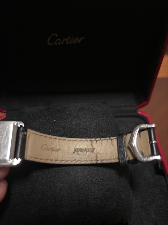 カルティエ タンク WSTA0042（高級時計）の商品画像 - 査定依頼日：2025年11月13日 - 最高査定価格：380,000円