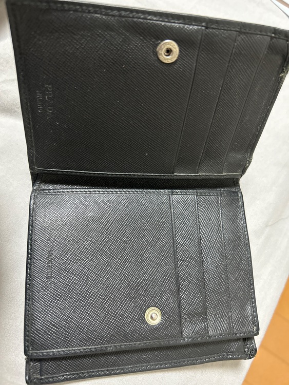 プラダ  （ブランドバッグ）の商品画像 - 査定依頼日：2025年11月21日 - 最高査定価格：12,000円