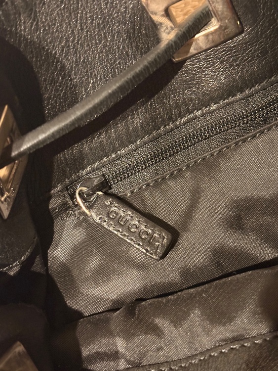 GUCCI ショルダーバック（ブランドバッグ）の商品画像 - 査定依頼日：2026年8月14日 - 最高査定価格：40,000円
