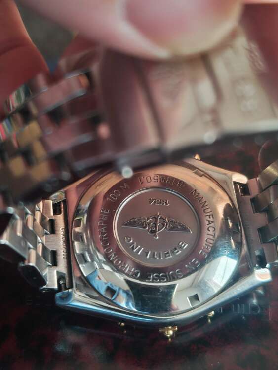 ブライトリング クロノマット （高級時計）の商品画像 - 査定依頼日：2025年2月4日 - 最高査定価格：250,000円