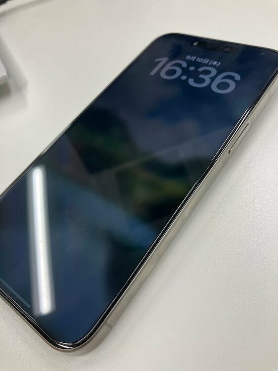 iPhone iPhone 15 Pro Max 256GB SIMフリー（スマホ）の商品画像 - 査定依頼日：2026年9月10日 - 最高査定価格：97,000円