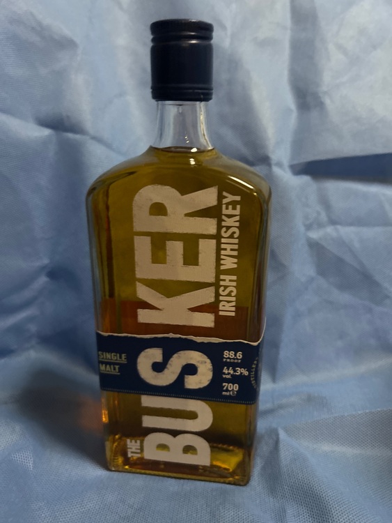 バスカー　シングルモルト旧（お酒）の商品画像 - 査定依頼日：2025年7月13日 - 最高査定価格：2,000円