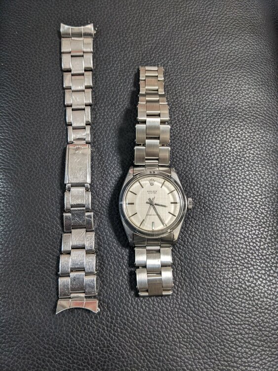 ロレックス　オイスタープレシジョン手巻（高級時計）の商品画像 - 査定依頼日：2026年3月5日 - 最高査定価格：375,000円