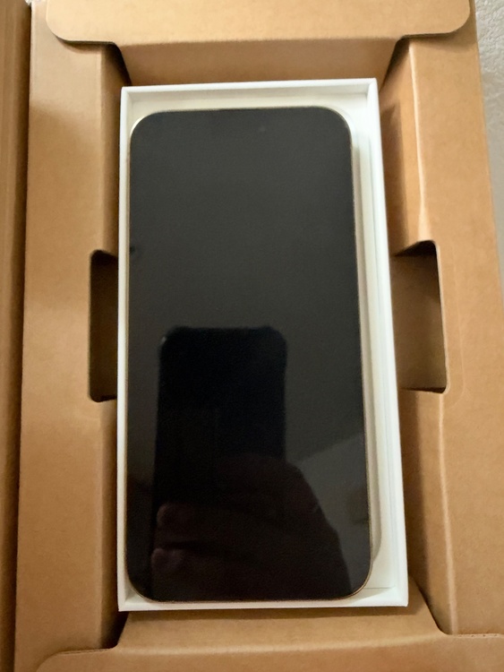 iPhone iPhone 14 Pro Max 256GB SIMフリー（スマホ）の商品画像 - 査定依頼日：2026年9月25日 - 最高査定価格：86,000円