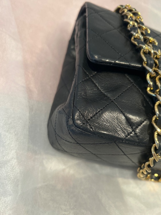 CHANELマトラッセ Wフラップチェーンバック（ブランドバッグ）の商品画像 - 査定依頼日：2025年10月28日 - 最高査定価格：450,000円