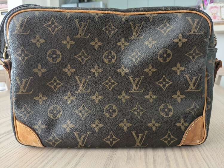 ルイヴィトン モノグラム （ブランドバッグ）の商品画像 - 査定依頼日：2025年3月19日 - 最高査定価格：40,000円