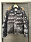 MONCLER/モンクレール HUBERT ヒューベル コヨーテファー付き ダウ（古着・ファッション）の商品画像 - 査定依頼日：2026年2月15日 - 最高査定価格：28,000円