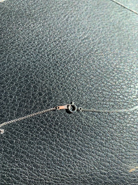 ネックレス切れ（金・貴金属）の商品画像 - 査定依頼日：2022年10月12日 - 最高査定価格：16,000円