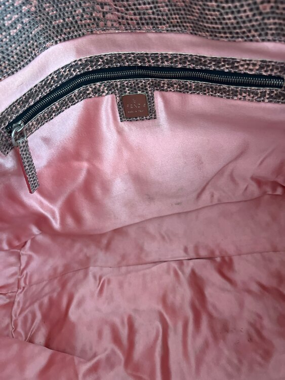 ビーズトートバッグ（ブランドバッグ）の商品画像 - 査定依頼日：2025年1月17日 - 最高査定価格：50,000円