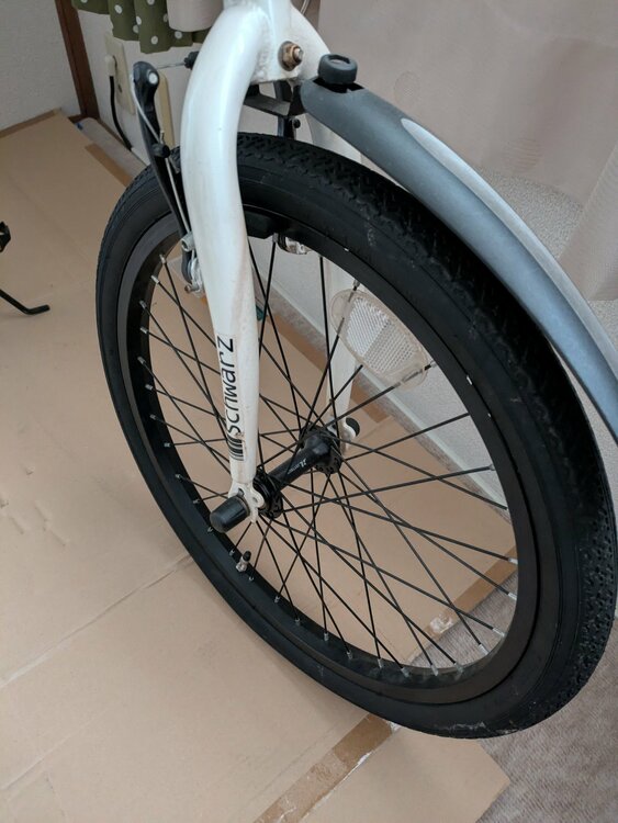 折りたたみ自転車（自転車）の商品画像 - 査定依頼日：2026年4月15日 - 最高査定価格：5,000円