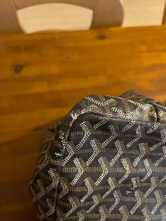 ゴヤール  （ブランドバッグ）の商品画像 - 査定依頼日：2025年3月22日 - 最高査定価格：120,000円