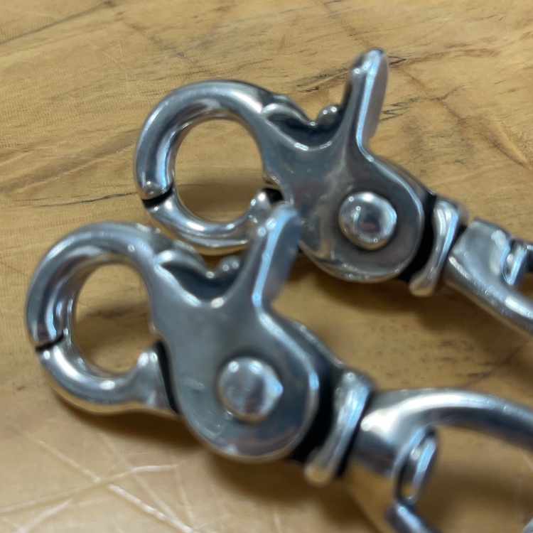 クロムハーツクラシックチェーン2クリップショート（金・貴金属）の商品画像 - 査定依頼日：2026年3月11日 - 最高査定価格：800,000円