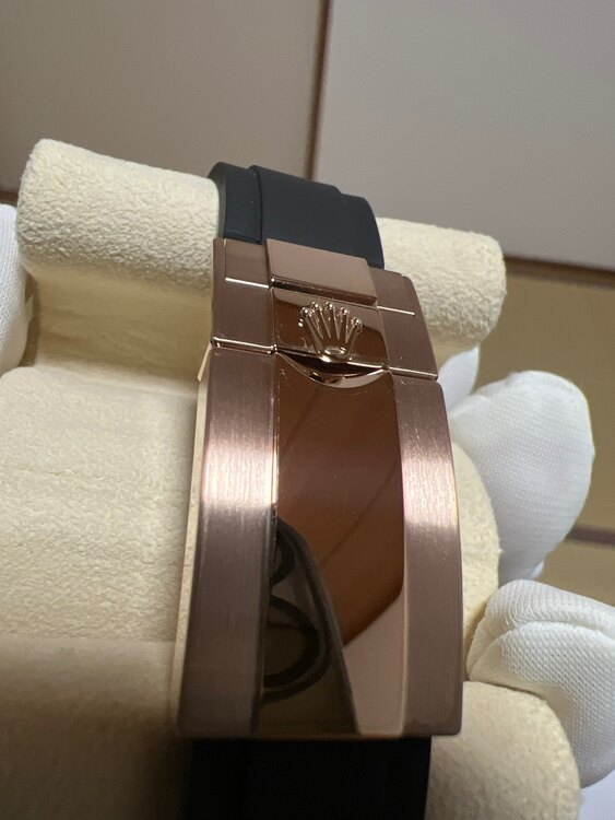 116515LN（高級時計）の商品画像 - 査定依頼日：2025年1月13日 - 最高査定価格：6,150,000円