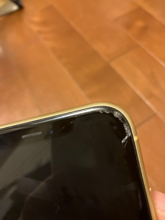 iPhoneXR 64GB SIMフリー（スマホ）の商品画像 - 査定依頼日：2025年10月28日 - 最高査定価格：13,000円