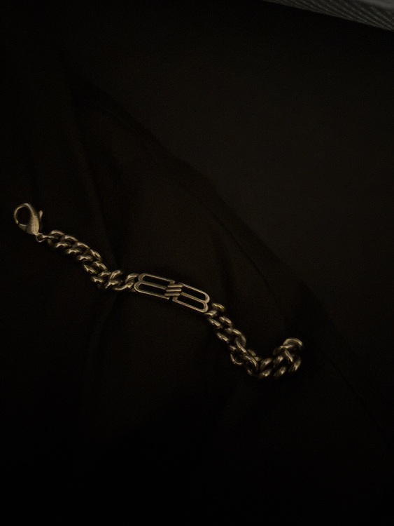 バレンシアガ  （ブランドバッグ）の商品画像 - 査定依頼日：2025年6月22日 - 最高査定価格：20,000円