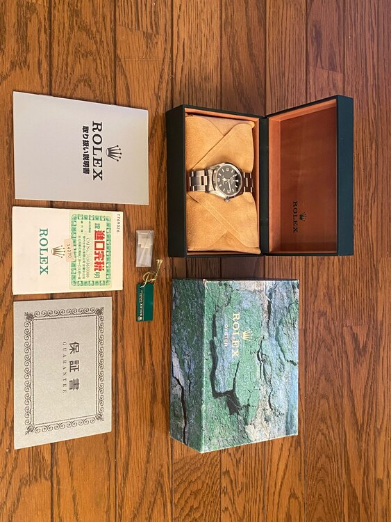 ロレックス エクスプローラー 1427（高級時計）の商品画像 - 査定依頼日：2025年1月5日 - 最高査定価格：1,400,000円