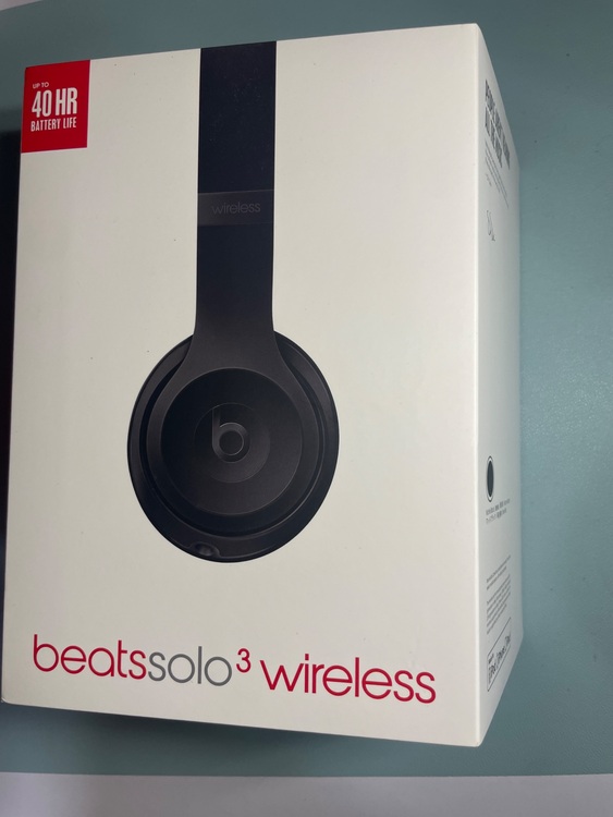 beats solo3 wireless（オーディオ・スピーカー）の商品画像 - 査定依頼日：2025年10月31日 - 最高査定価格：2,300円
