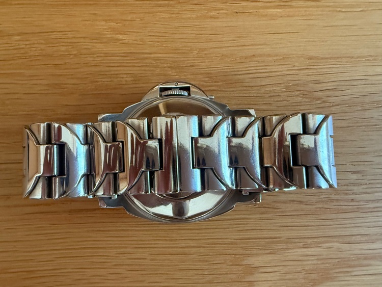 パネライ ルミノール PAM0012（高級時計）の商品画像 - 査定依頼日：2025年8月19日 - 最高査定価格：550,000円