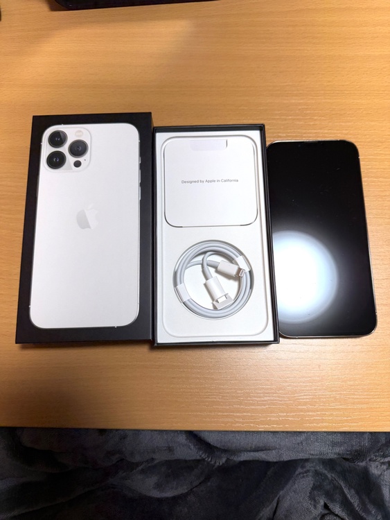 iPhone 13 Pro Max 256GB SIMフリー（スマホ）の商品画像 - 査定依頼日：2026年1月15日 - 最高査定価格：57,000円