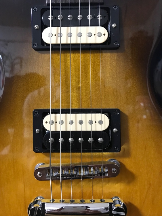 335-S 2011 Reissue タバコサンバースト（ピアノ・楽器・PA機材）の商品画像 - 査定依頼日：2026年9月22日 - 最高査定価格：180,000円