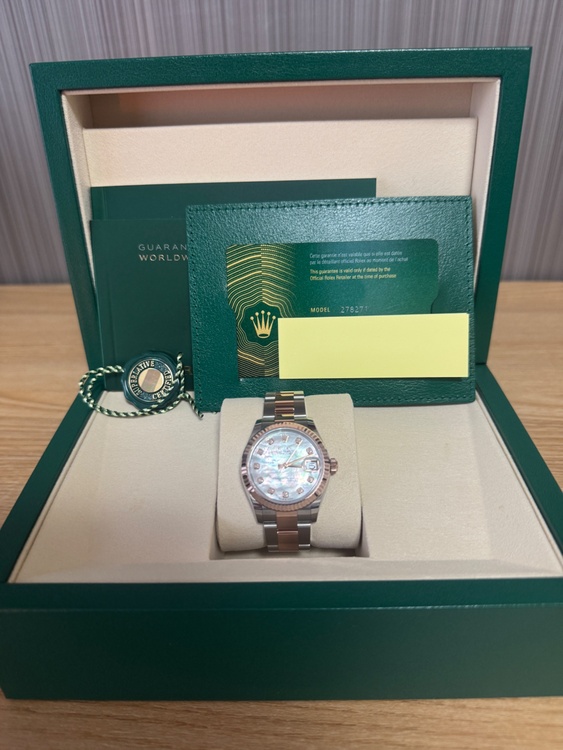 278271（高級時計）の商品画像 - 査定依頼日：2025年12月14日 - 最高査定価格：2,660,000円