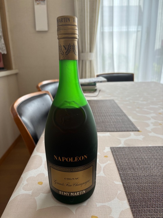 ブランデー レミーマルタン （お酒）の商品画像 - 査定依頼日：2025年9月21日 - 最高査定価格：3,500円
