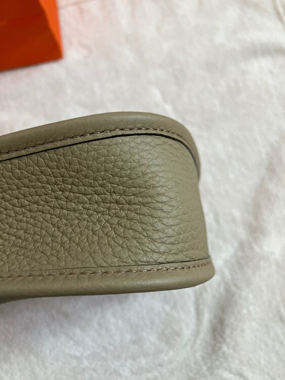 エルメス エブリン （ブランドバッグ）の商品画像 - 査定依頼日：2025年5月12日 - 最高査定価格：400,000円