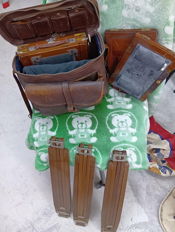 朝ドラに出てきそうなカメラ（カメラ）の商品画像 - 査定依頼日：2026年5月5日 - 最高査定価格：20,000円