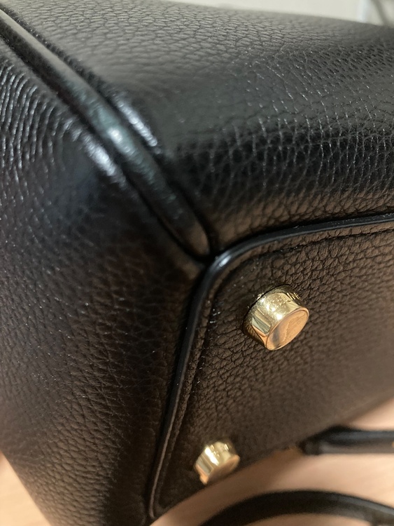 セーズスモールブラック（ブランドバッグ）の商品画像 - 査定依頼日：2025年12月9日 - 最高査定価格：300,000円