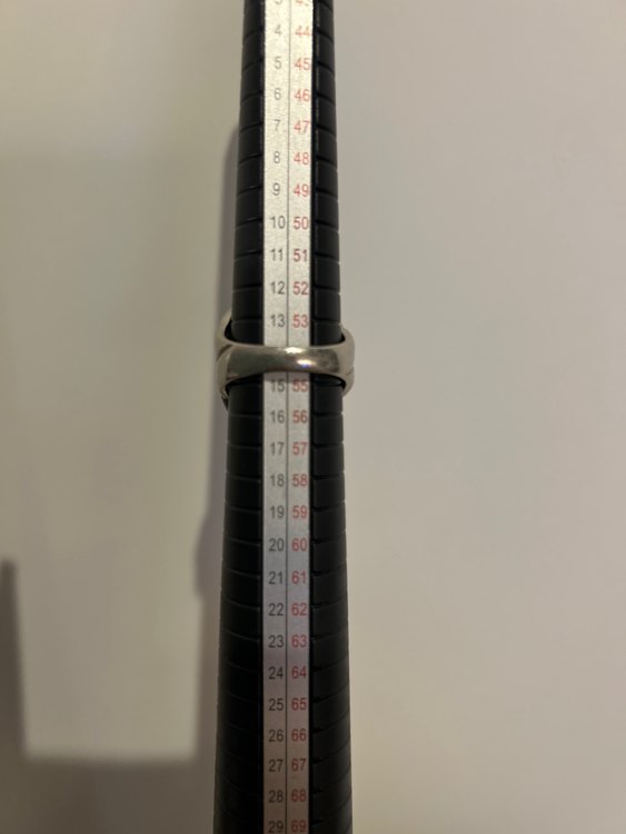 セリーヌ　ダブルサークルリング（金・貴金属）の商品画像 - 査定依頼日：2023年2月21日 - 最高査定価格：15,000円