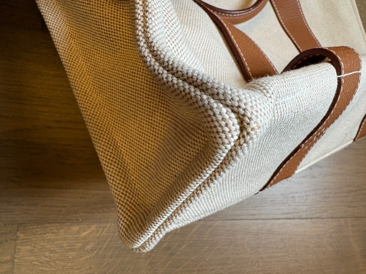 エルメス　サックアーネMM（ブランドバッグ）の商品画像 - 査定依頼日：2026年2月27日 - 最高査定価格：70,000円