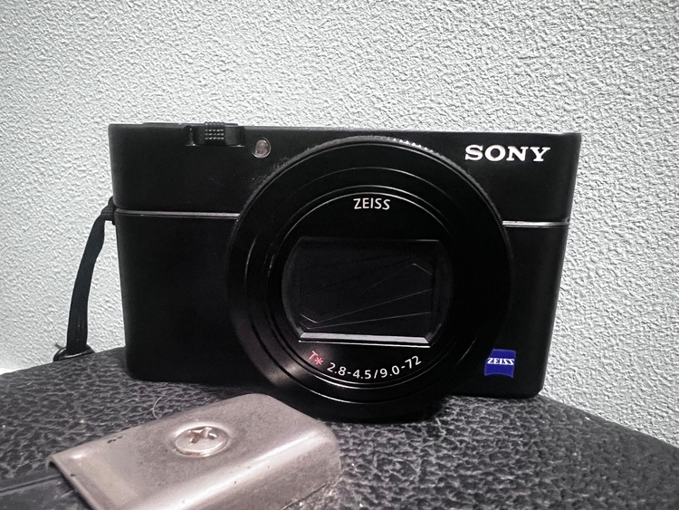 RX100 VII（カメラ）の商品画像 - 査定依頼日：2026年9月27日 - 最高査定価格：120,000円