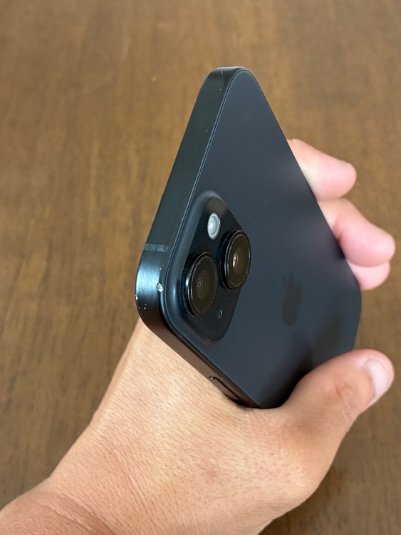 iPhone iPhone 15 128GB au（スマホ）の商品画像 - 査定依頼日：2026年7月26日 - 最高査定価格：59,000円