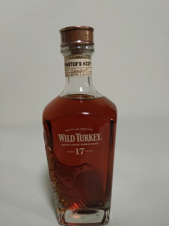 ワイルドターキーマスターズキープ（お酒）の商品画像 - 査定依頼日：2025年11月8日 - 最高査定価格：30,000円