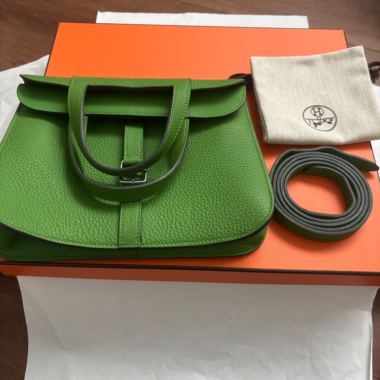 アルザン25（ブランドバッグ）の商品画像 - 査定依頼日：2025年9月30日 - 最高査定価格：700,000円