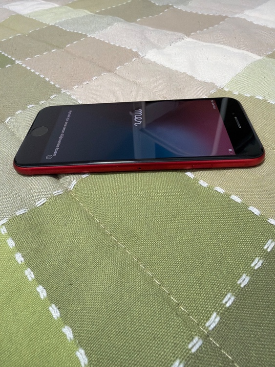 iPhone iPhone SE (第 2 世代) 64GB Softbank（スマホ）の商品画像 - 査定依頼日：2026年9月27日 - 最高査定価格：11,000円