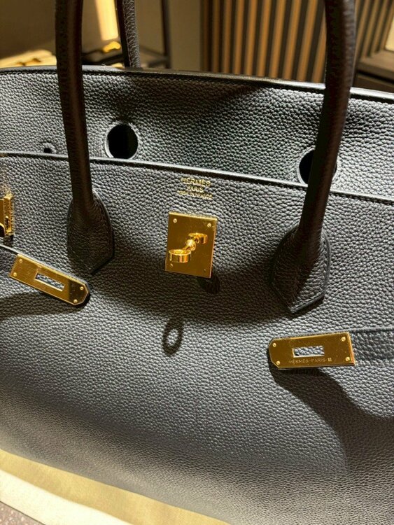 エルメス バーキン （ブランドバッグ）の商品画像 - 査定依頼日：2025年12月7日 - 最高査定価格：3,300,000円