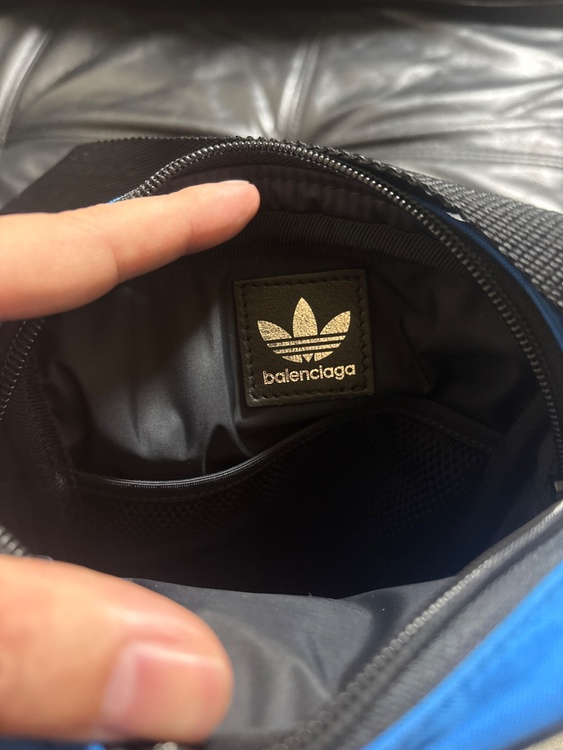 バレンシアガ（ブランドバッグ）の商品画像 - 査定依頼日：2026年4月6日 - 最高査定価格：55,000円