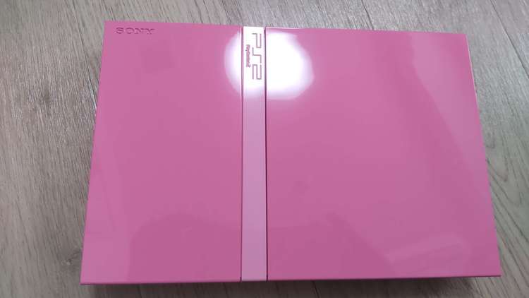 PS2本体　ピンク（ゲーム機本体・ゲームソフト）の商品画像 - 査定依頼日：2022年8月16日 - 最高査定価格：4,500円