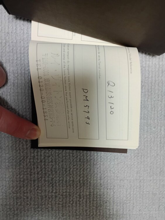 ルイヴィトンタンブ－ル（高級時計）の商品画像 - 査定依頼日：2026年2月28日 - 最高査定価格：100,000円